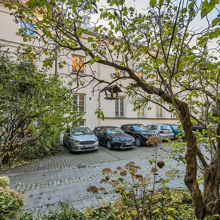 Appartement Heartline By Bookinghost Varsovie